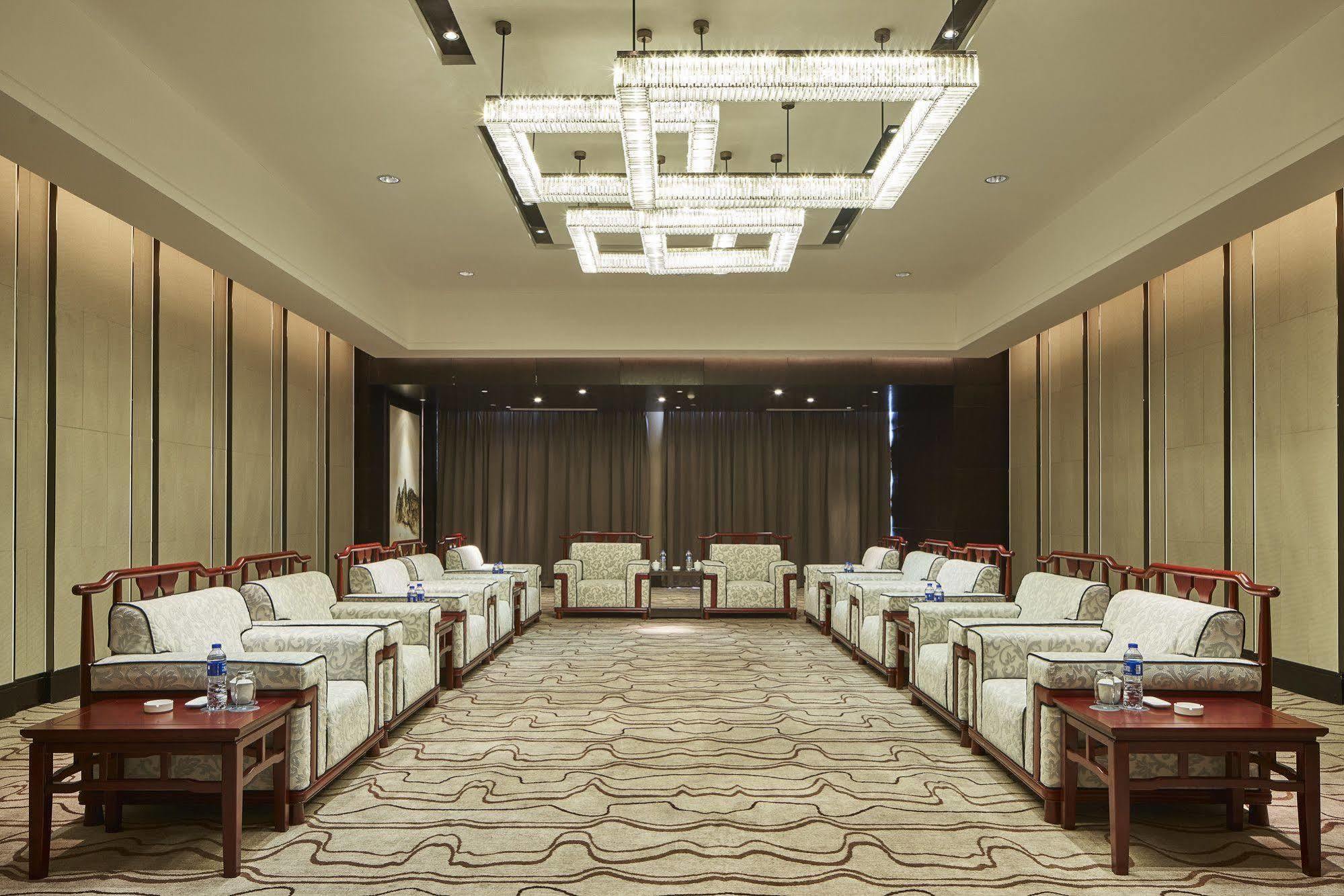 Sheraton Chuzhou Hotel Экстерьер фото
